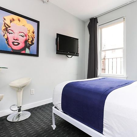 Cozy Newbury Street Studio, #5 Бостън Екстериор снимка