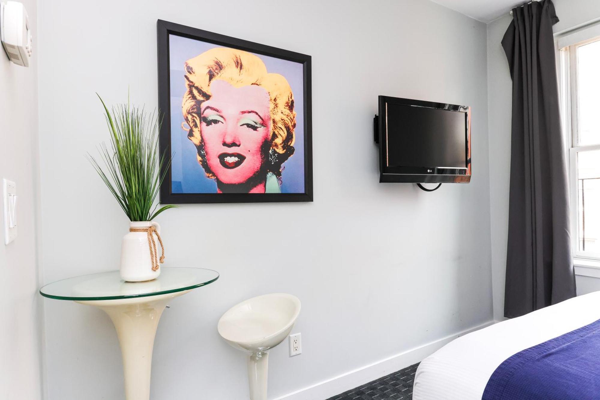 Cozy Newbury Street Studio, #5 Бостън Екстериор снимка