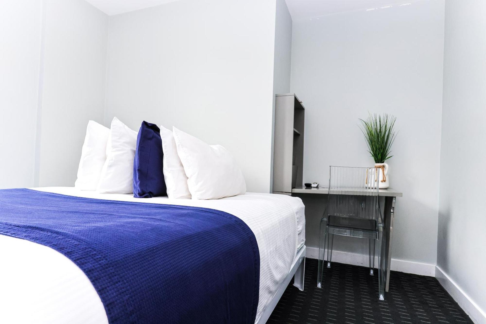 Cozy Newbury Street Studio, #5 Бостън Екстериор снимка