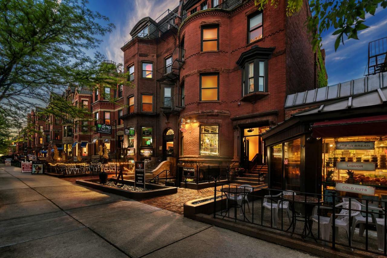 Cozy Newbury Street Studio, #5 Бостън Екстериор снимка